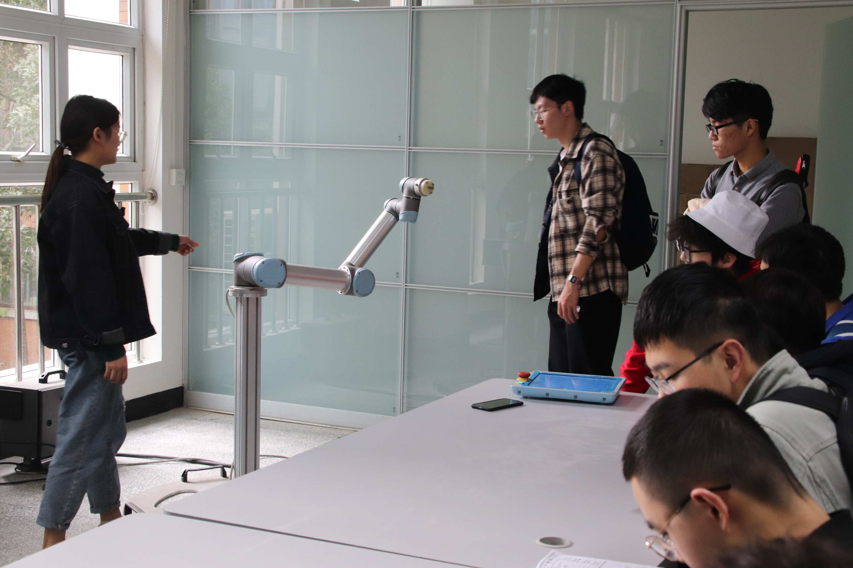 电气工程学院2020级自动化专业新生实验室开放日活动成果举行 四川大学电气工程学院 